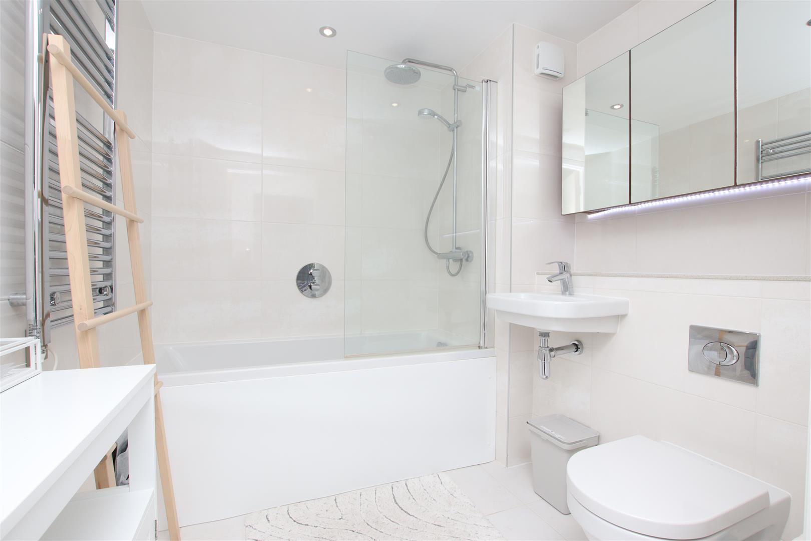 River View Court, Victoria Bridge Road, Bath, BA1